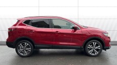 Nissan Qashqai 1.2 DiG-T N-Connecta 5dr Petrol Hatchback